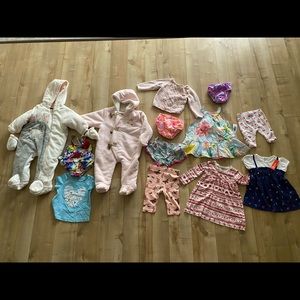 Baby girls clothing bundle size 6-12 months